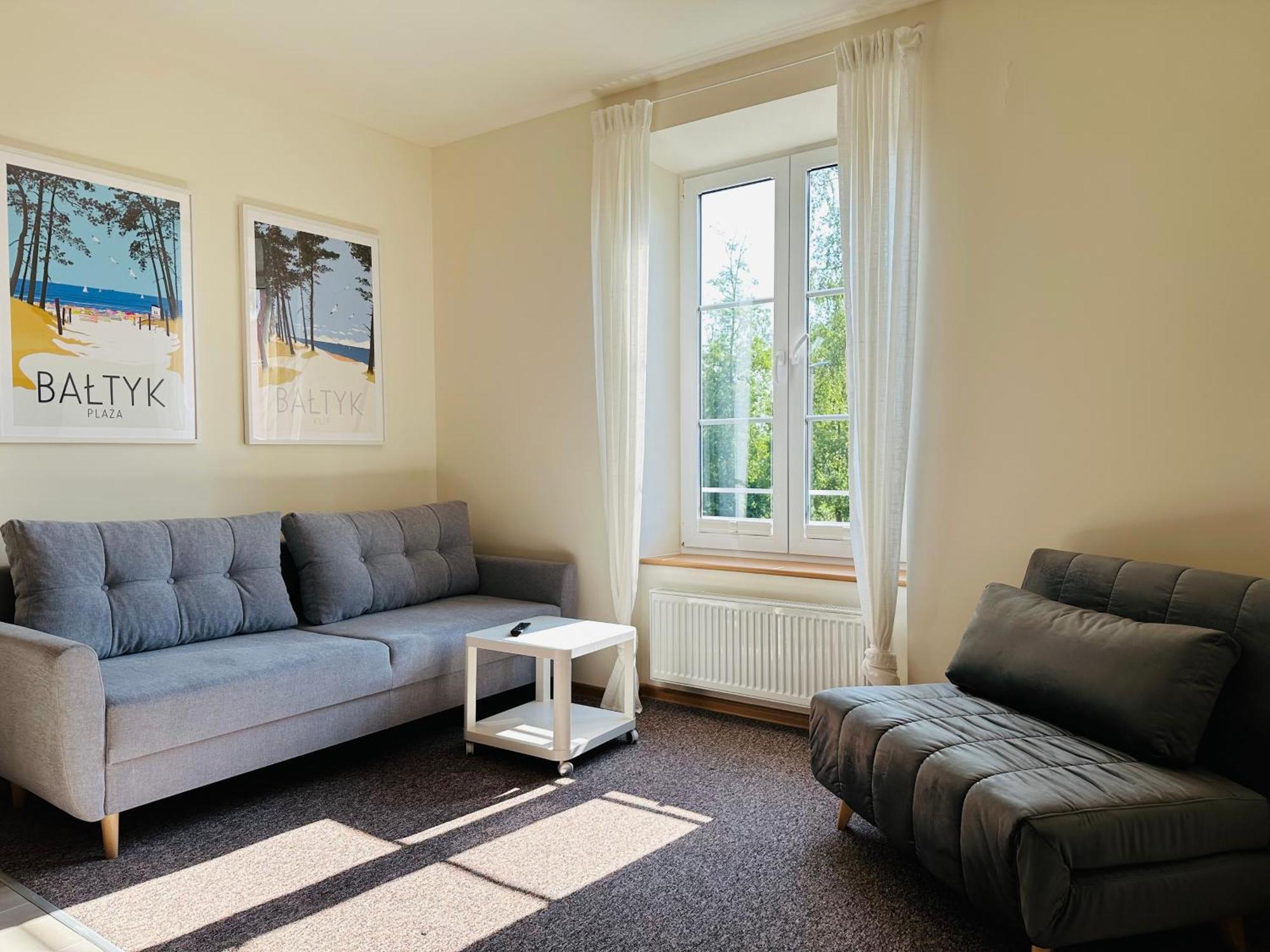 Amarit Hotell Dziwnów Exteriör bild
